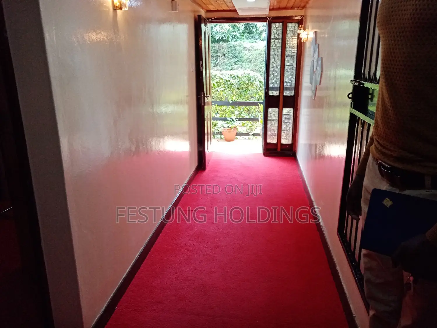 Wall to Wall Fluffy Quality Carpet
