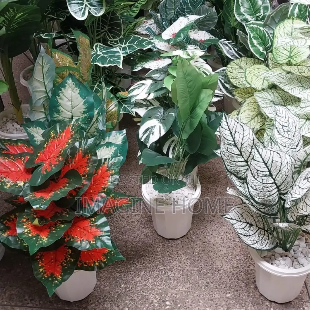 Artificial Green Plants