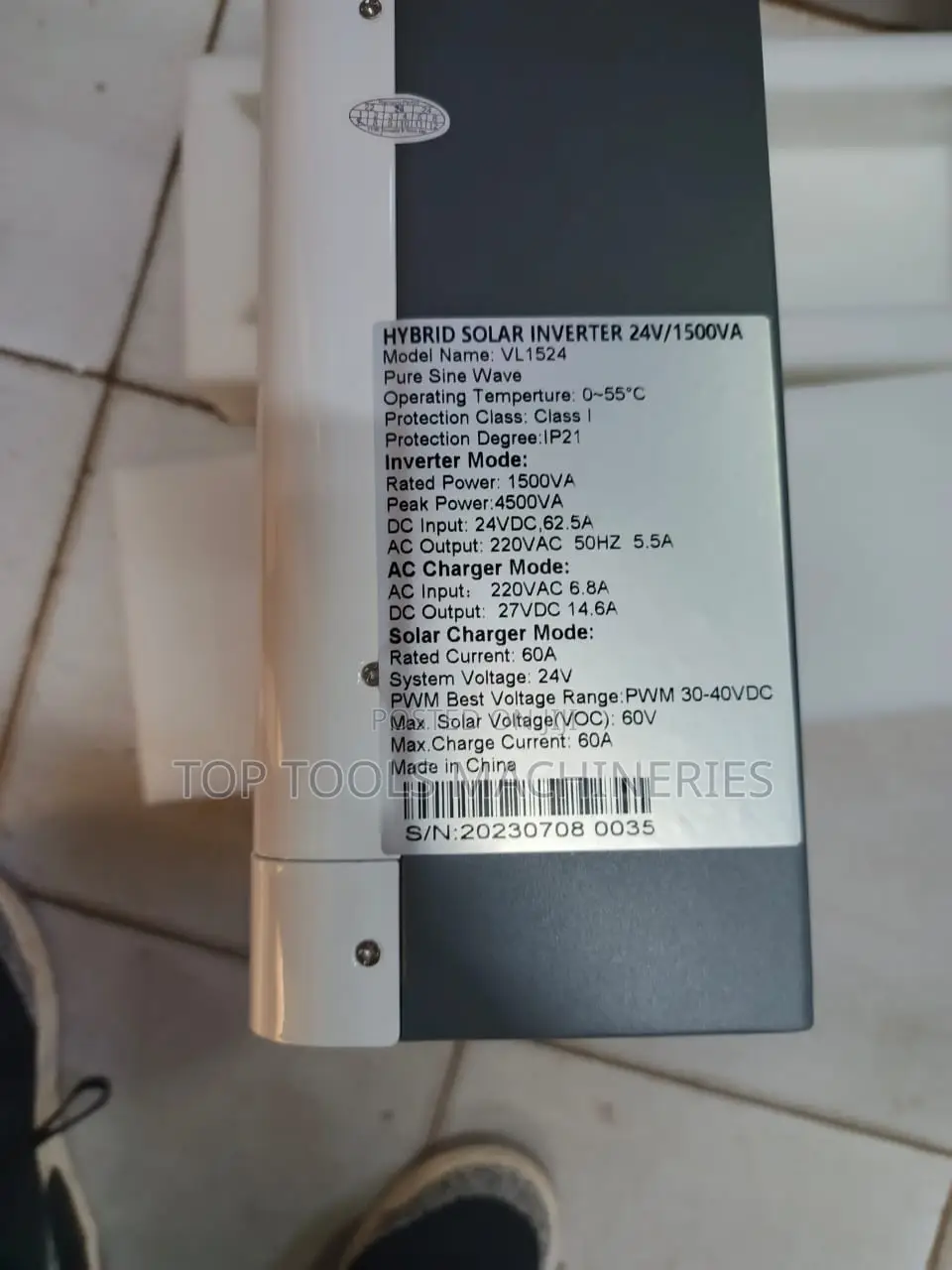 Solarmax 1.5kva 24V Brand New Hybrid Inverter