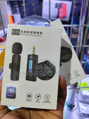Wireless Microphone. Double Microphone