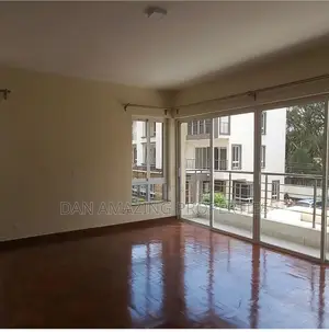 5bdrm Maisonette in Lavington Mall Area for sale