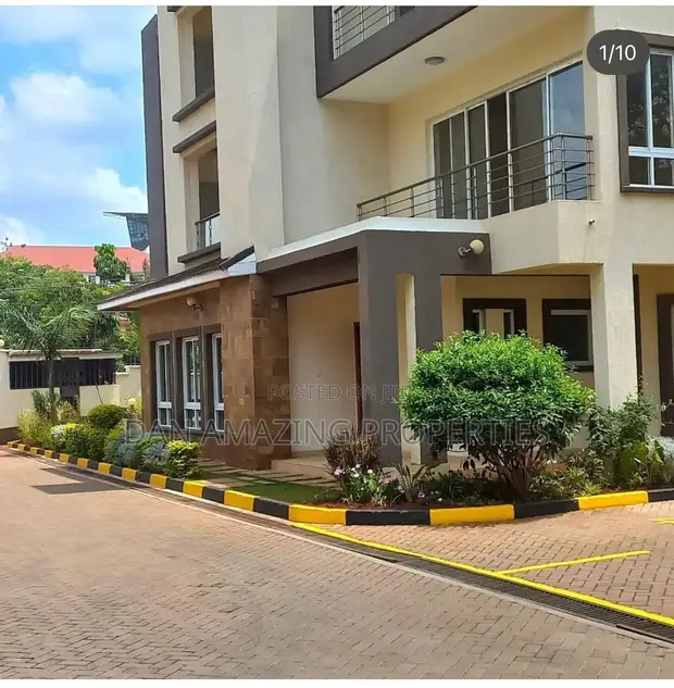 5bdrm Maisonette in Lavington Mall Area for sale