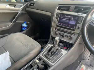 Volkswagen Golf 2014 Silver