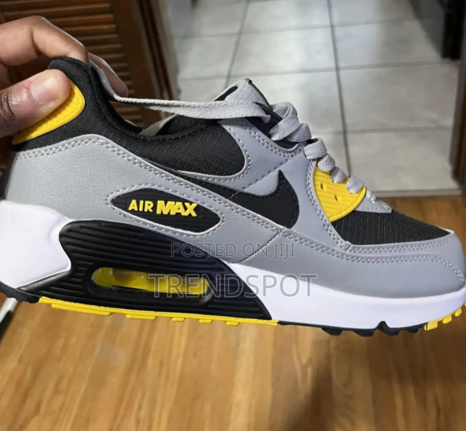 *Airmax 90 Batman* Sneakers