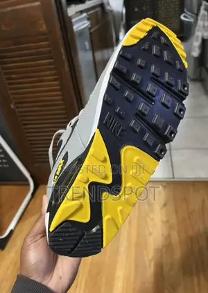 *Airmax 90 Batman* Sneakers
