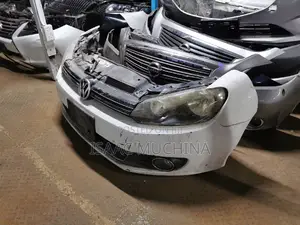 VW Golf Mk6 Nosecut