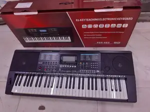 Electronic Keyboard With Midi 61 Keys