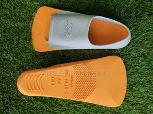 Pair of Aropec Swimming Flippers Size 36-38 (3-5)