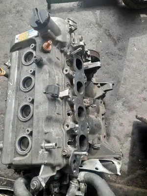 Toyota Vitz Slim Engine 2sz