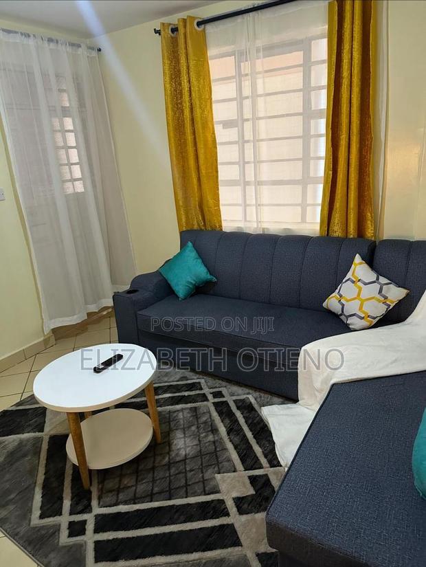 1 Bedroom Airbnb in South B - thumbnail 3