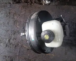 Toyota Hiace 7 L Complete Booster