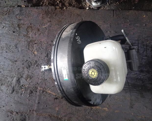 Toyota Hiace 7 L Complete Booster