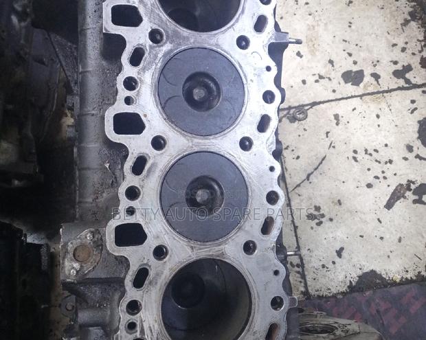 Toyota Hiace 7 L/ 9 L Half Engine - main view