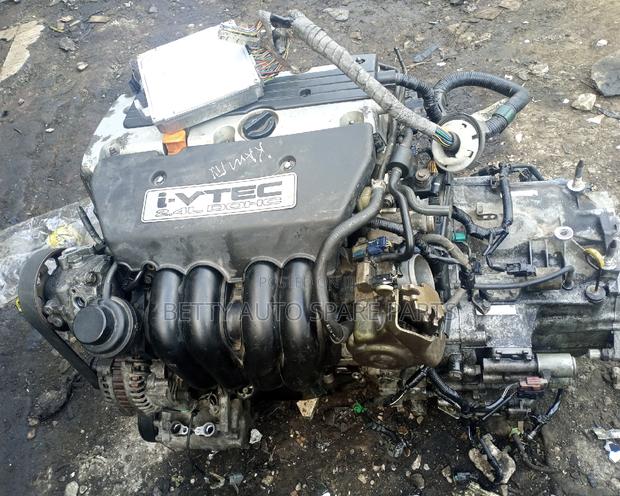 Honda K 24 a Complete Engine - thumbnail 4