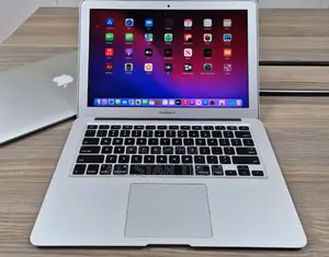 Laptop Apple MacBook Air 2017 8GB Intel Core I7 SSD 256GB