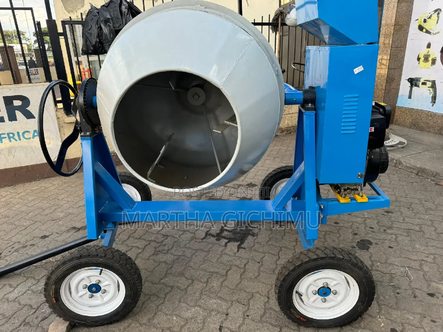 400l Concrete Mixer Available