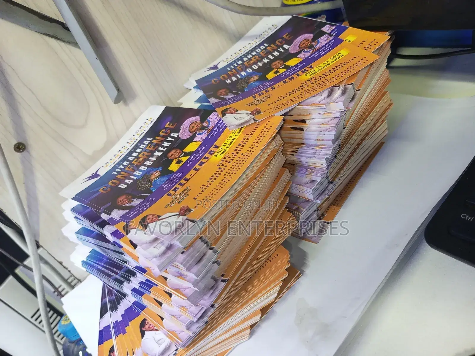 Premium Quality Fliers Printing