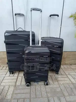 *3 in 1 Luxurious Fibre Suitcase*
Zipper Closure F