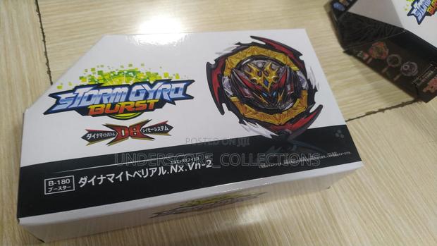 Different Colour Beyblade With Launcher - main view