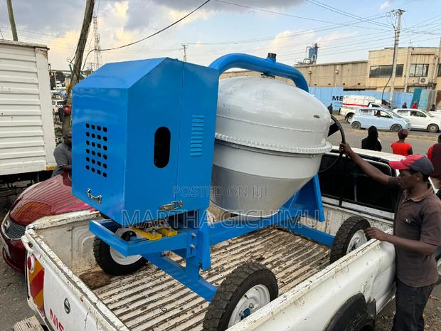Concrete Mixer #Available* - main view