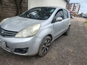 Nissan Note 1.4 2012 Silver
