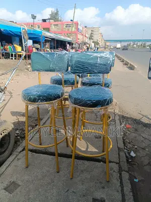 Kitchen Counter Stools or Bar Stools Green 