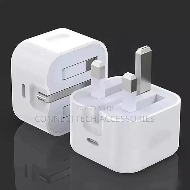 Apple 20W USB-C Power Adapter - thumbnail 2