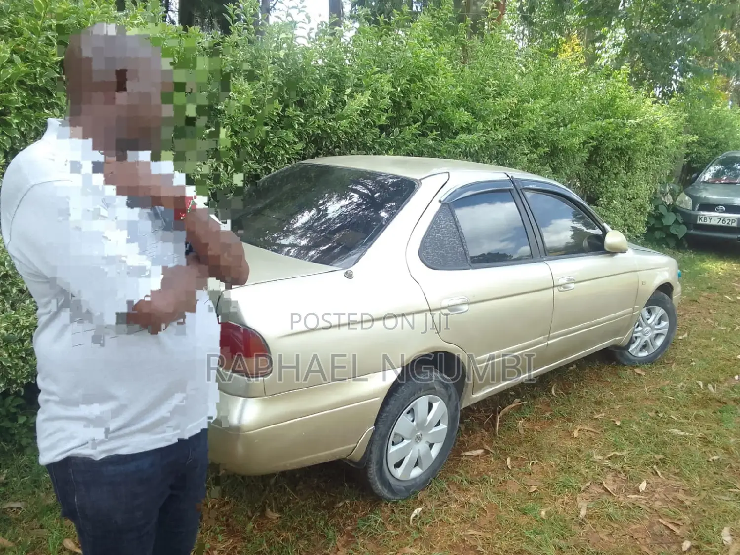 Nissan Sunny 2003 Silver