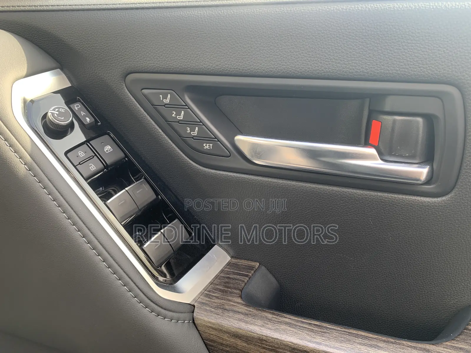 Toyota Land Cruiser 3.3 Diesel 4WD 2022 Black