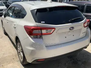 Subaru Impreza 2.0i AWD 2017 Pearl