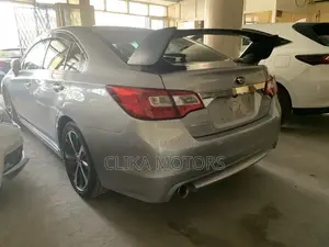 Subaru Legacy 2.5i AWD 2016 Gray