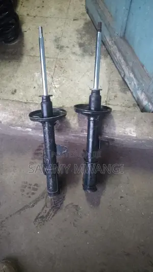 Toyota Corolla 100 110 Rear Shock Replacement