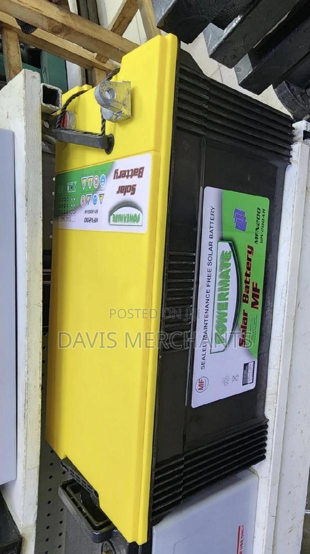 Dry Cell 200AMPS SOLAR Battery