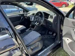 Volkswagen Tiguan 2018 Matt Black