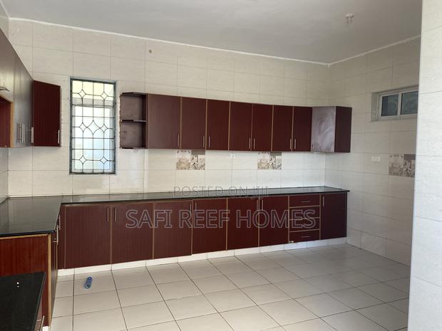 3bdrm Apartment in Nyali for rent - thumbnail 20