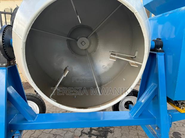 Heavy Duty Concrete Mixer 500ltrs AICO  - thumbnail 5