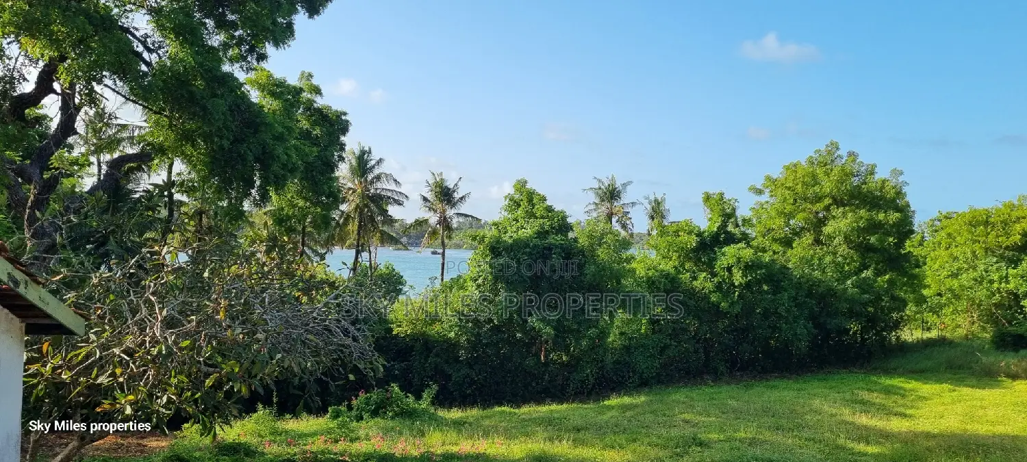 Serena,Prime Commercial 4-Acre Beachfront Plot for Sale