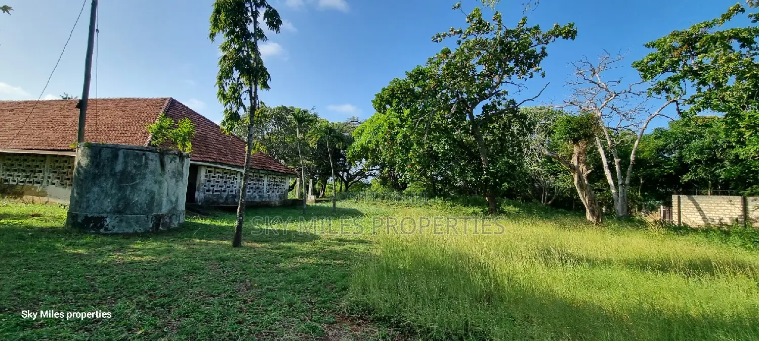 Serena,Prime Commercial 4-Acre Beachfront Plot for Sale