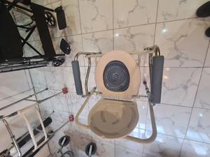 Commode Seat With Adjustable Height. - thumbnail 2