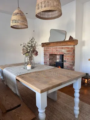 Ivory Blaze Dining Table 088