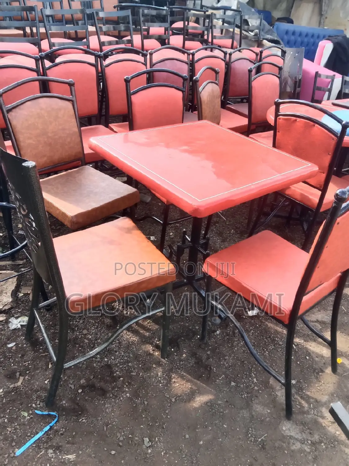 Brand New Restaraunt Table Set 4chairs