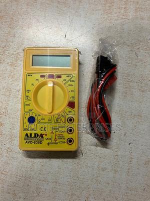 Multimeter Digital - main view