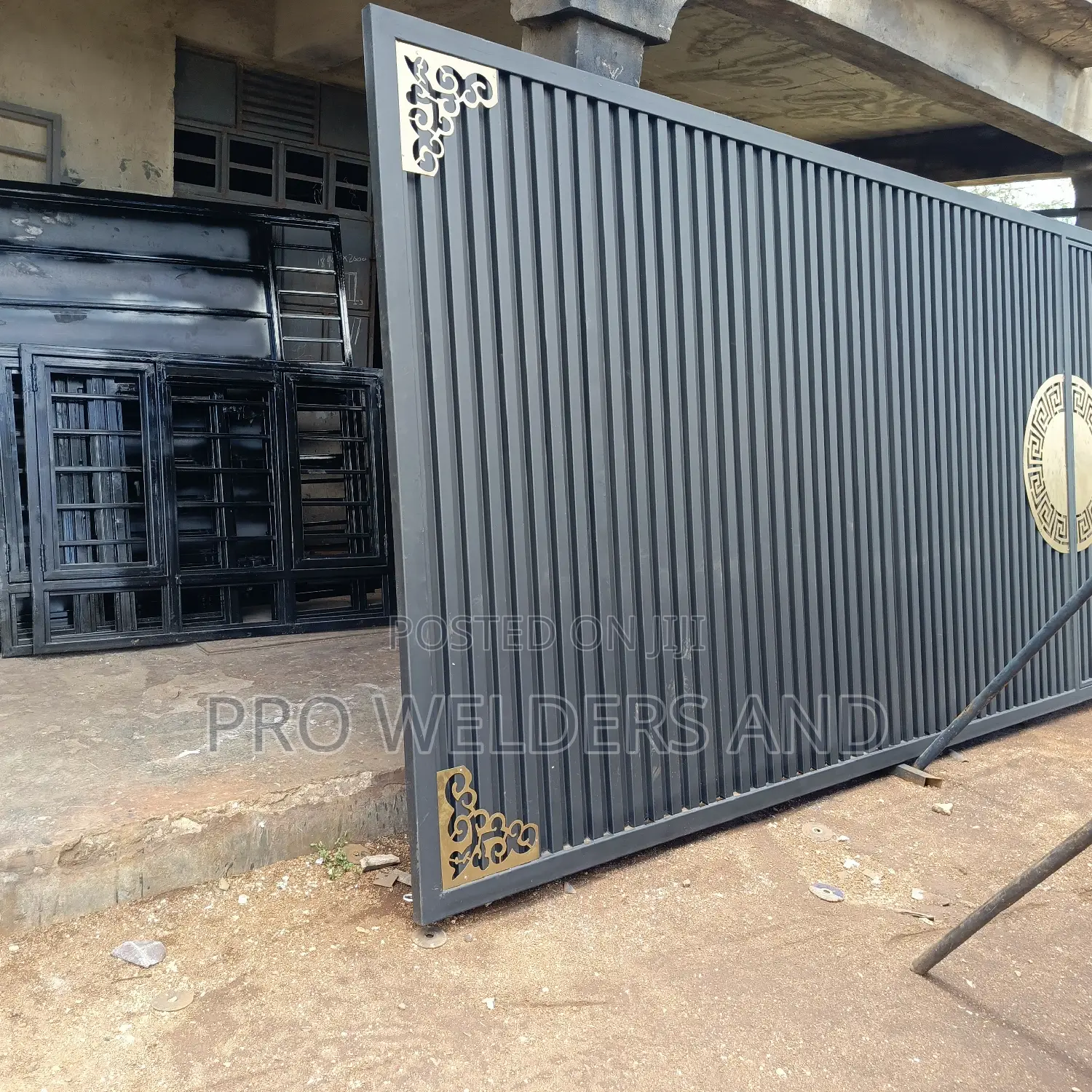 Versace Gates