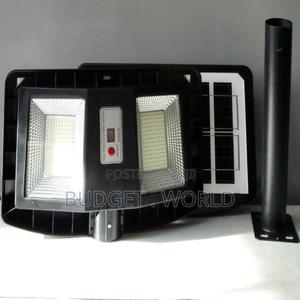 Cclamp 200watts Restocked _Double Sided Solar Street Light - thumbnail 2