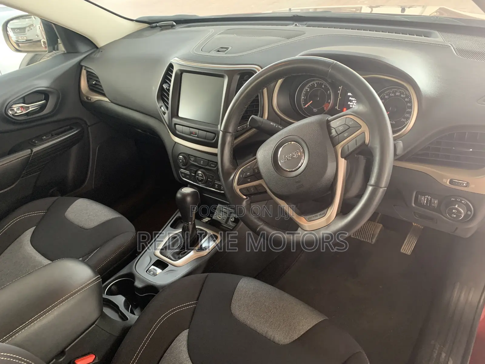 Jeep Cherokee Limited FWD 2017 Red