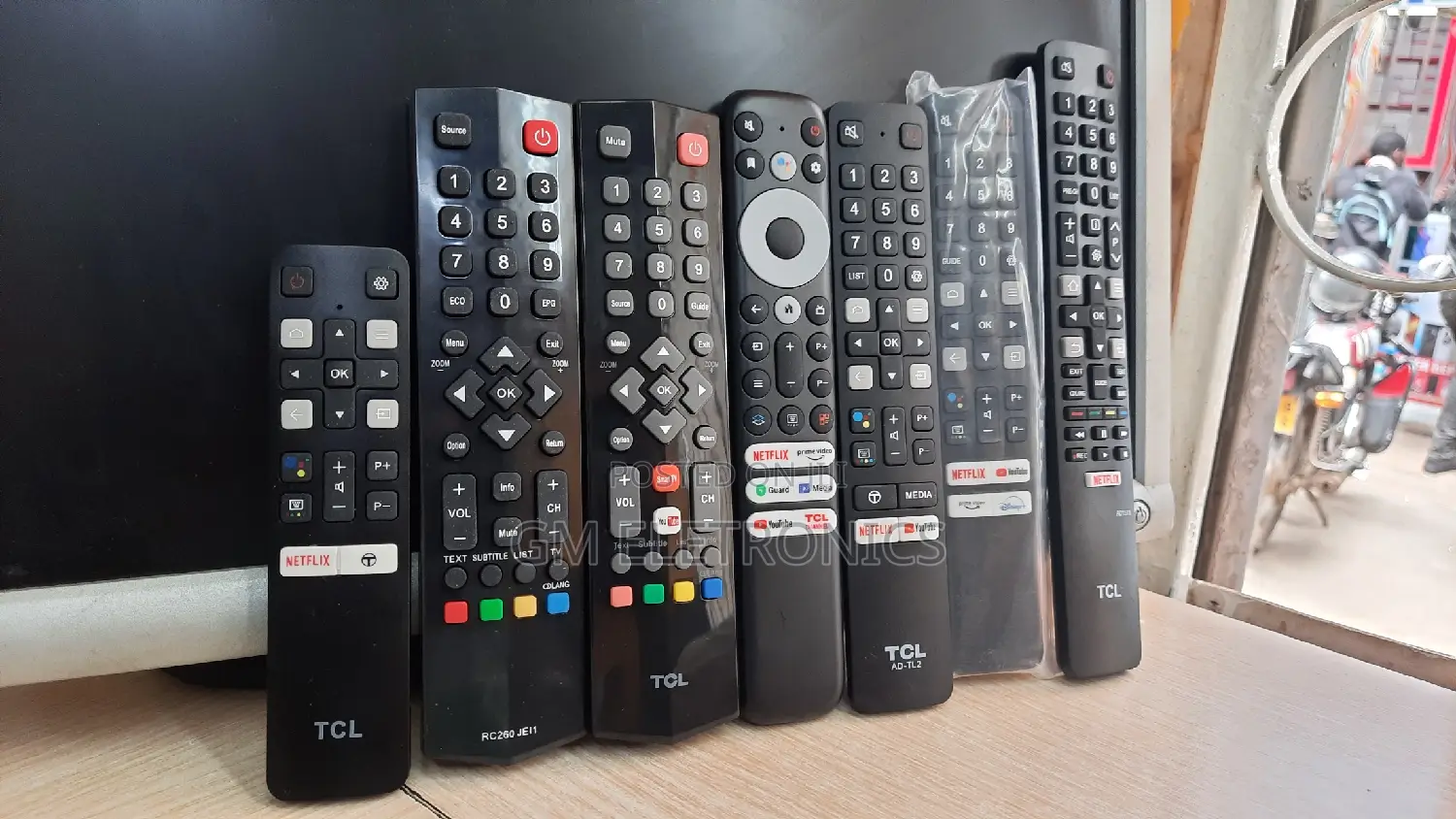NEW TCL Remote Control Available With Free Batteries.
