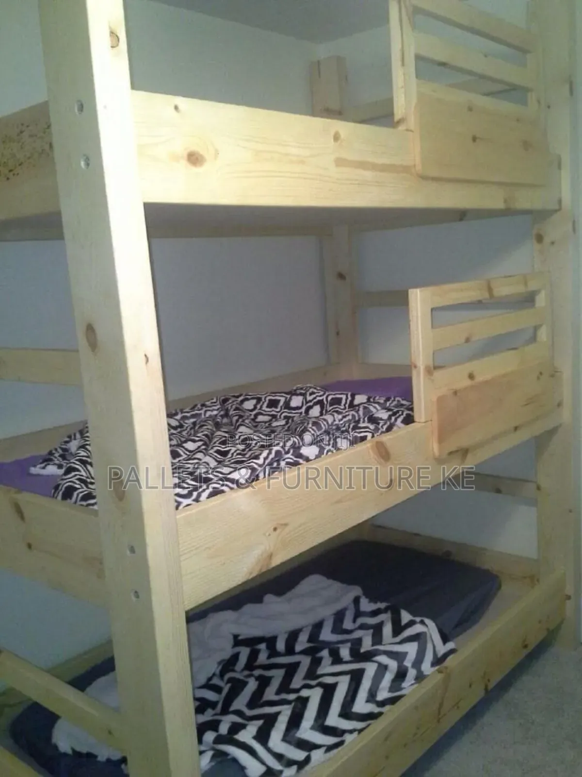 Trimax Trio Bed