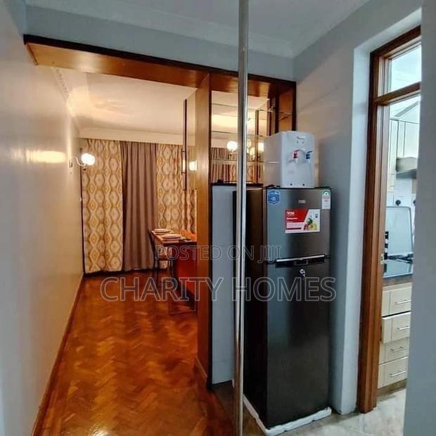 One Bedroom. South B - thumbnail 6
