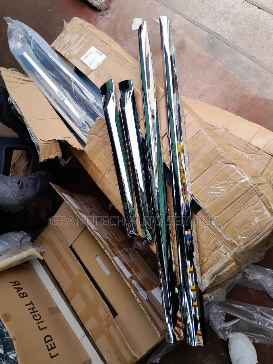 Prado 150 Door Chrome _