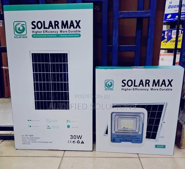 300w Solar Floodlight - main view